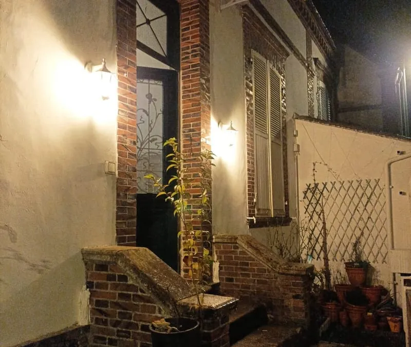 Photo 2