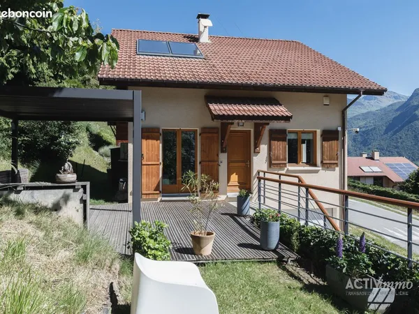 Propriété 5 pièces 98 m²