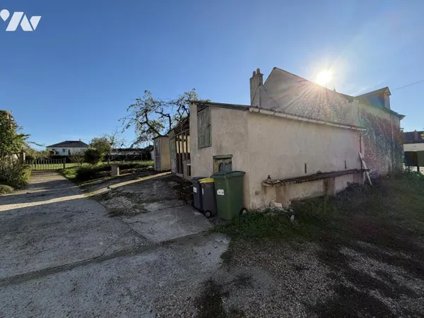 Terrain 372 m²