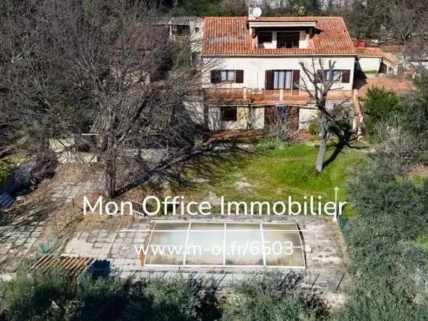 Référence : 6503-JDO. - Éguilles - Propriété à réinventer sur 2 500 m² de terrain avec piscine !
