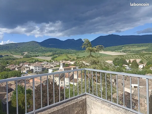 Maison ancienne 84 m² sur les hauteurs du vieux village de Bourdeaux avec vue exceptionnelle