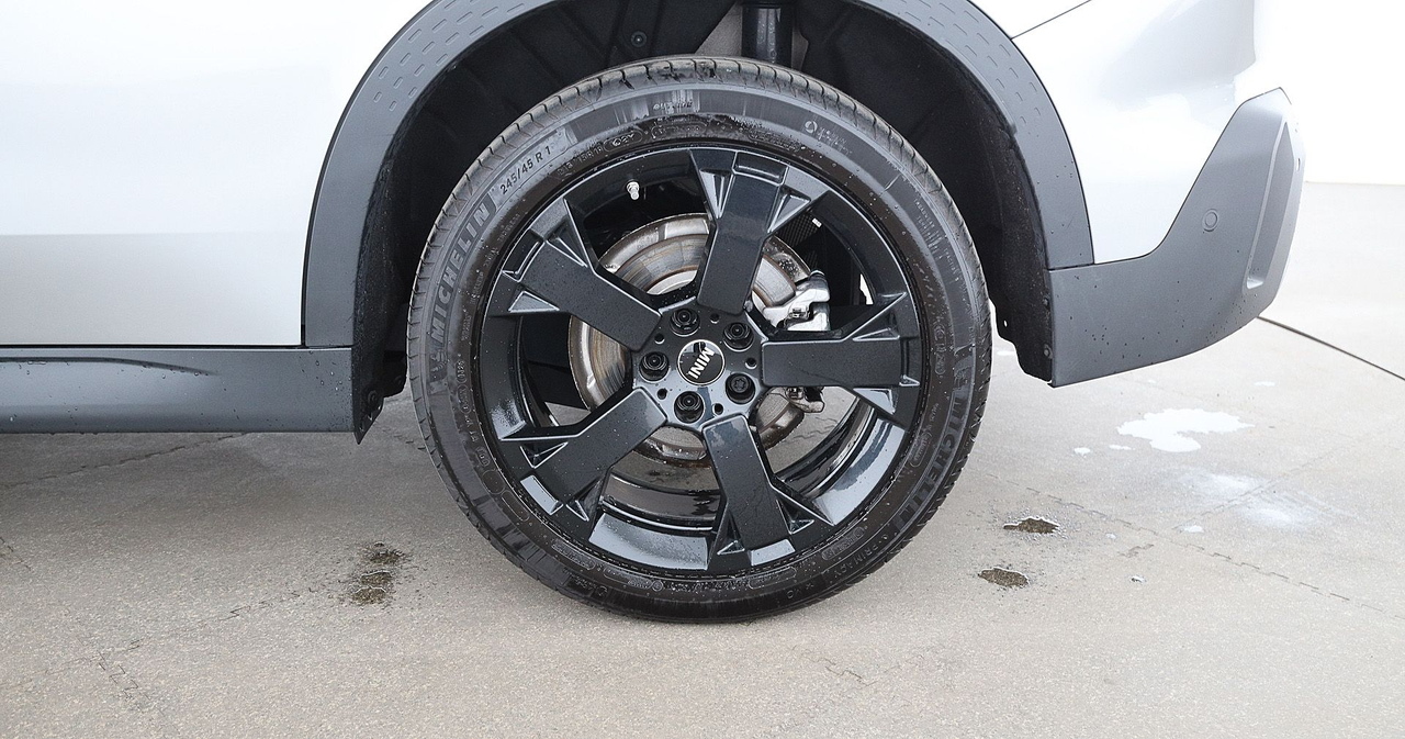 Mini Countryman — photo 31