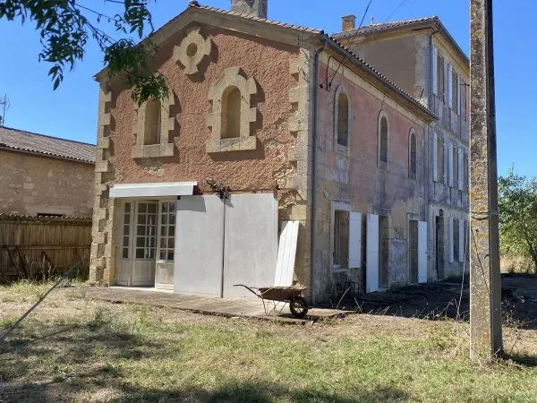 Maison à louer à la campagne