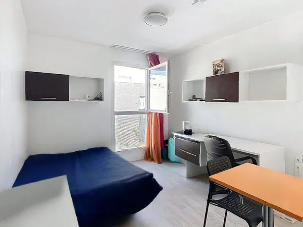 Studio 1 pièce 18 m²