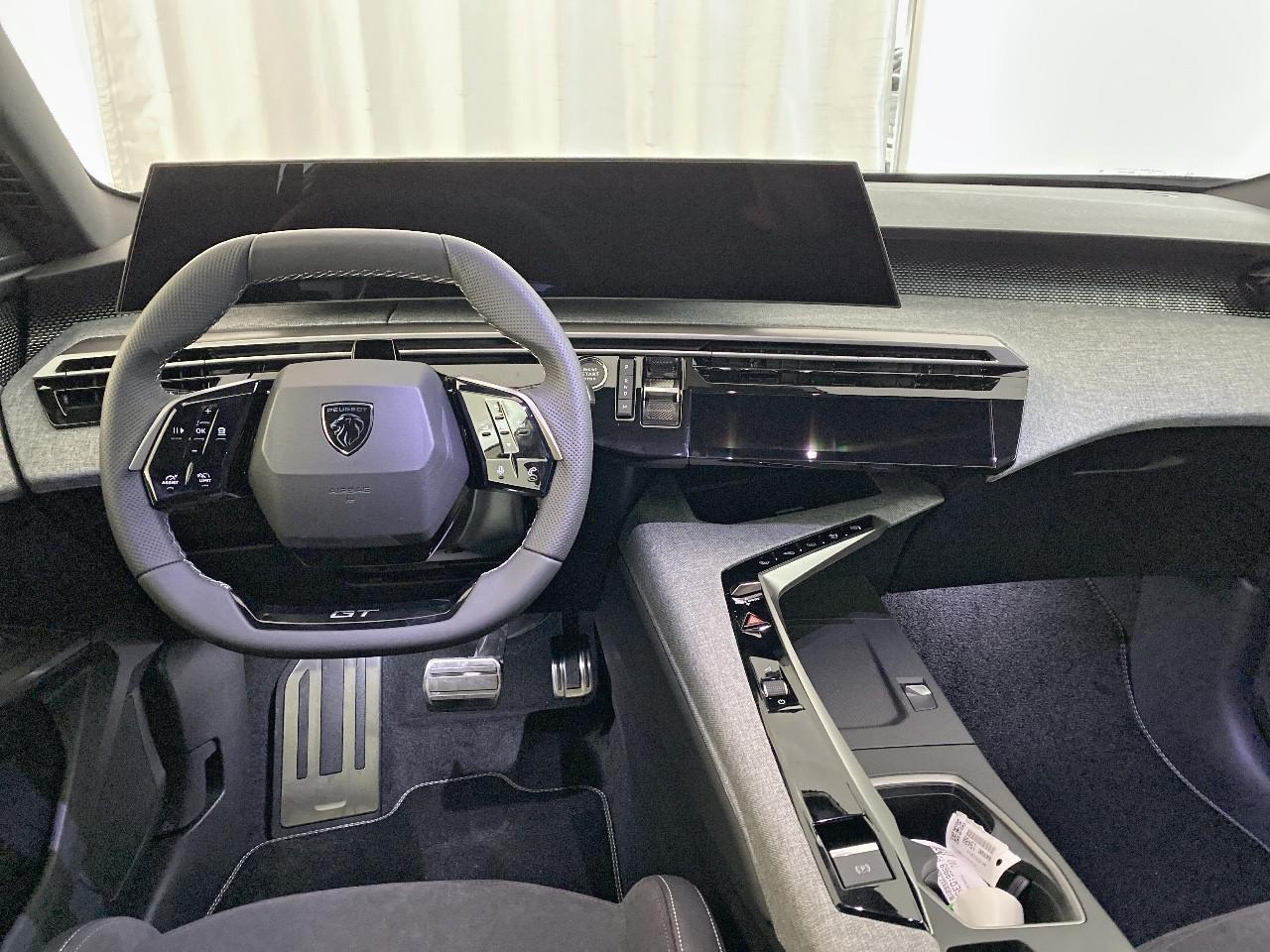 Peugeot 3008 hybrid 145 e-dcs6 gt — photo 8