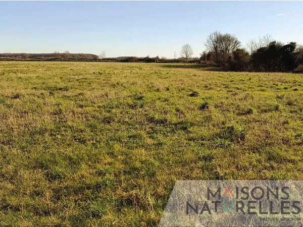 Terrain 1100 m²