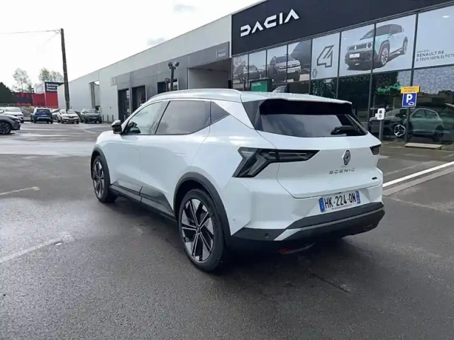 Renault Scenic e-tech électrique 220 ch grande autonomie — photo 3