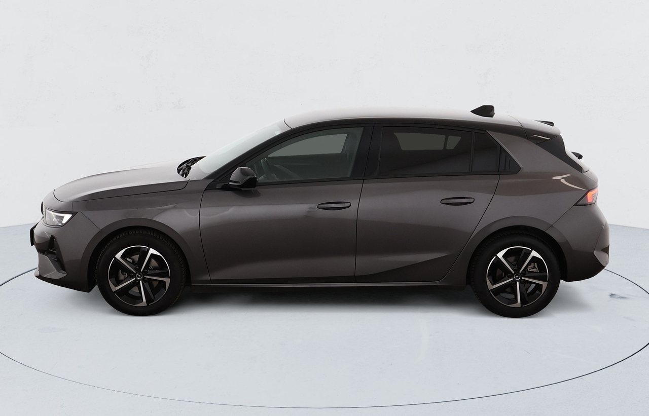 Opel Astra — photo 2