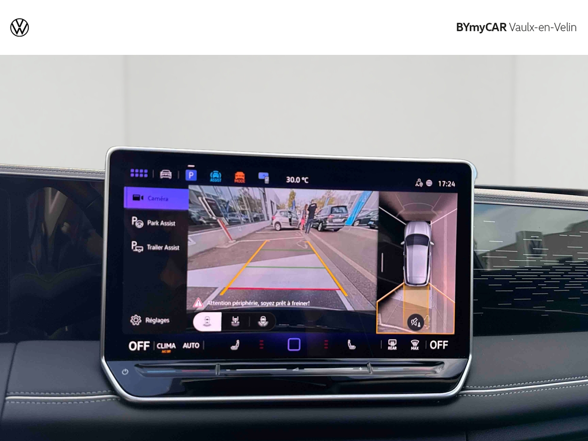 Volkswagen Tiguan 1.5 eHybrid 272ch DSG6 — photo 17