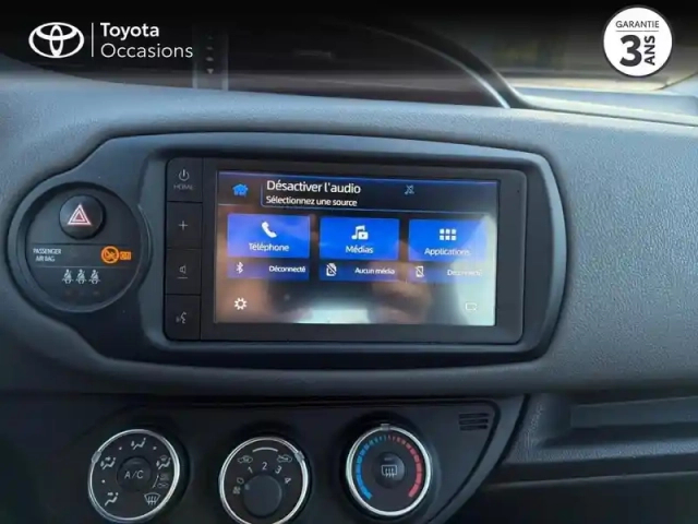 Toyota Yaris 70 vvt-i france connect 5p my19 — photo 15