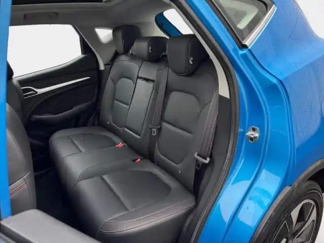 Mg Zs ev 156ch - 70kwh luxury — photo 12
