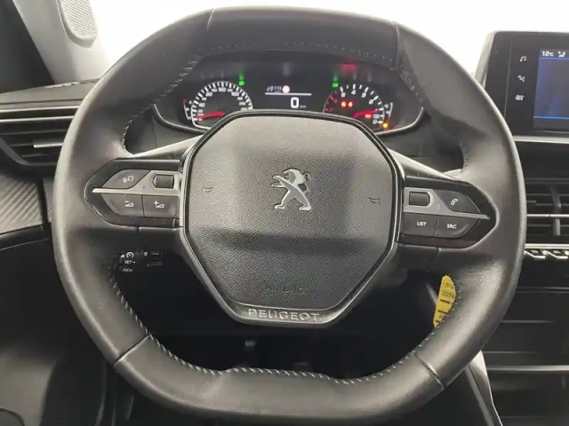 Peugeot 2008 puretech 100 s&amp;s bvm6 — photo 23