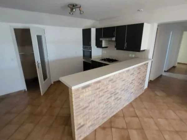 🏡 À LOUER - GRAND APPARTEMENT F4 DE 115 m² - 890 CHARGES COMPRISES