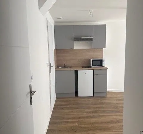 Studio 1 pièce 23 m²