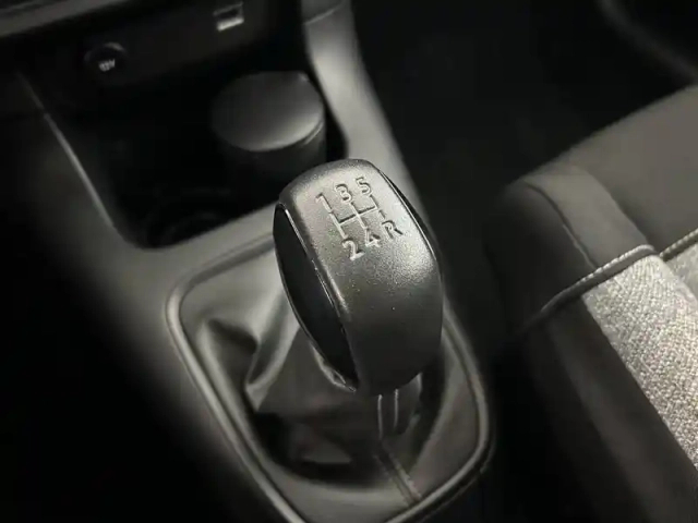 Citroën C3 puretech 83 s&amp;s bvm5 — photo 31