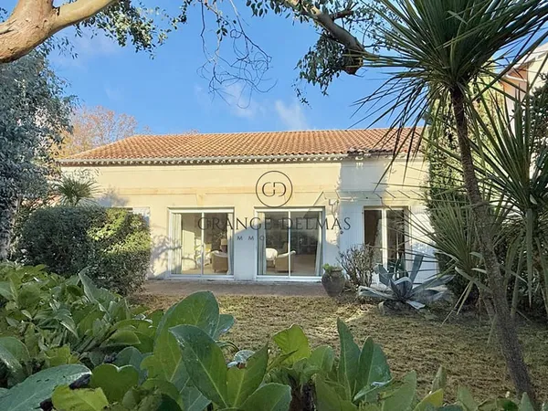 Plain-pied avec jardin et stationnements - LE BOUSCAT