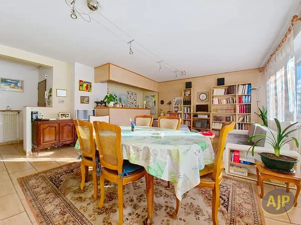 Appartement La Roche Sur Yon 3 pièce(s) 75 m2