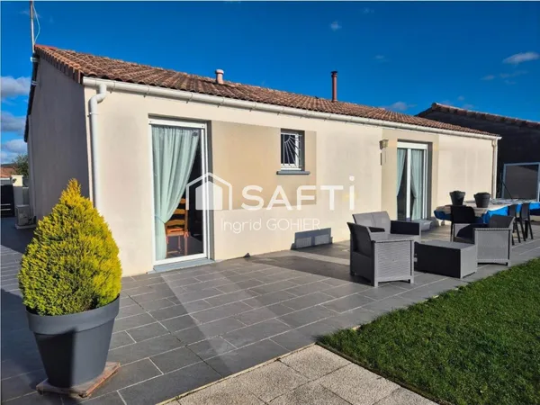 Maison de plain-pied - Jardin - Garage