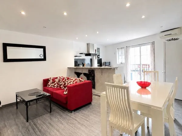 Appartement meublé 77 m² - 2 chambres + bureau - Coeur du Boulou