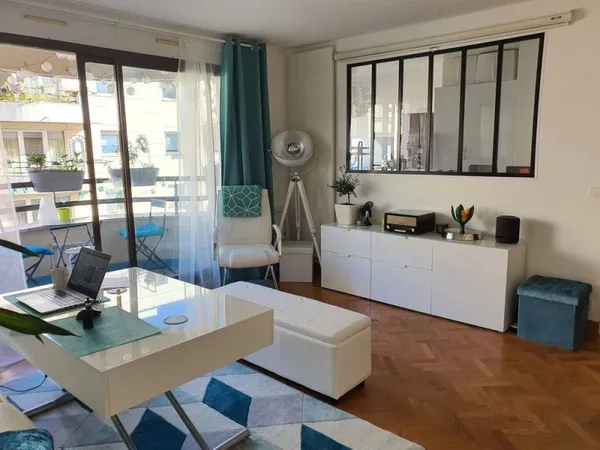 Beau 2P meublé 51m² avec terrasse