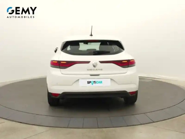Renault Megane mégane iv berline blue dci 115 edc - 20 — photo 5