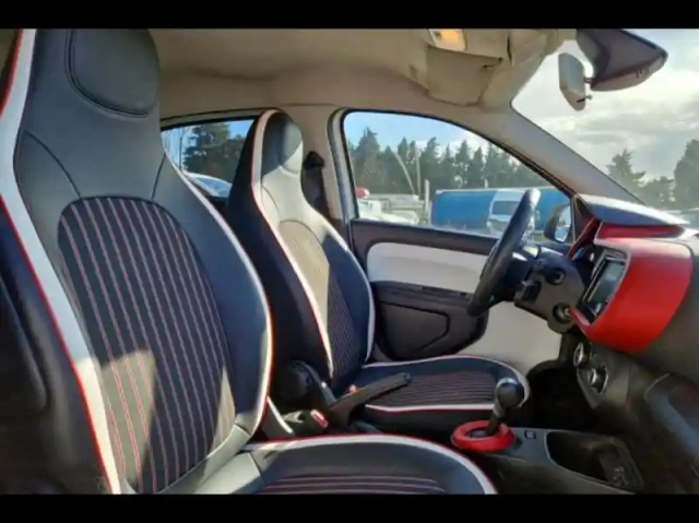 Renault Twingo e-tech electric techno r80 achat intégral — photo 10