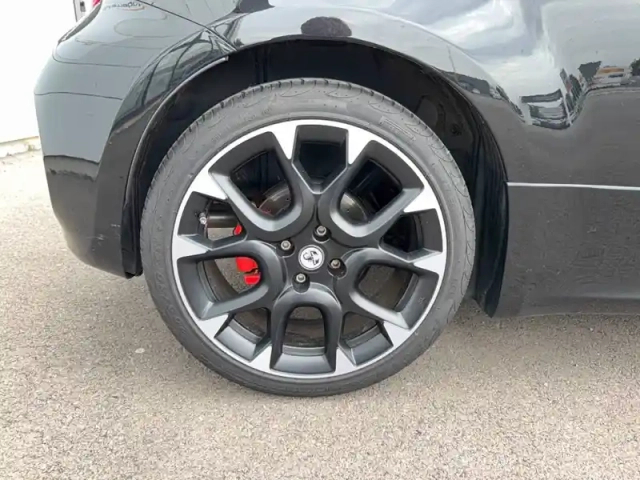 Abarth 500 595 1.4 turbo 16v t-jet 165 ch bva5 — photo 12