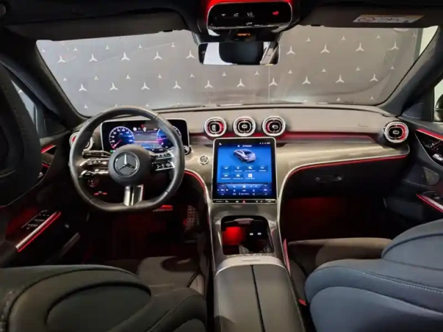 Mercedes Classe C 200 d berline amg lin — photo 11