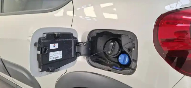 Citroën C3 bluehdi 100 s&amp;s bvm6 — photo 19