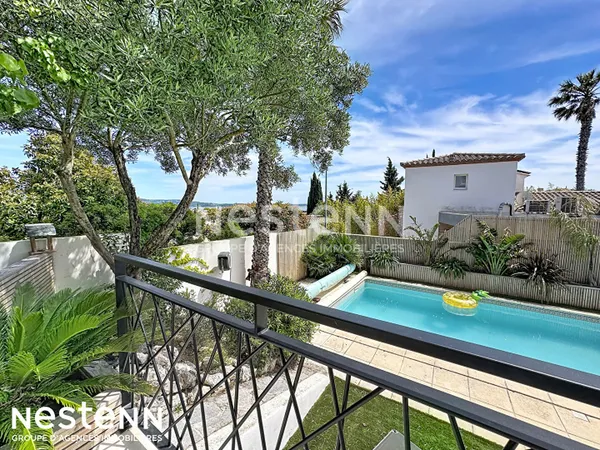 Maison 169m2, 5 chambres rénovée avec vue sur l'étang de Bages à Narbonne