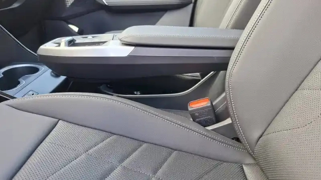 Bmw X1 xdrive 25e 245ch dkg7 — photo 34