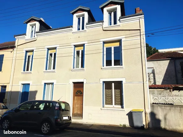 Immeuble 210 m²