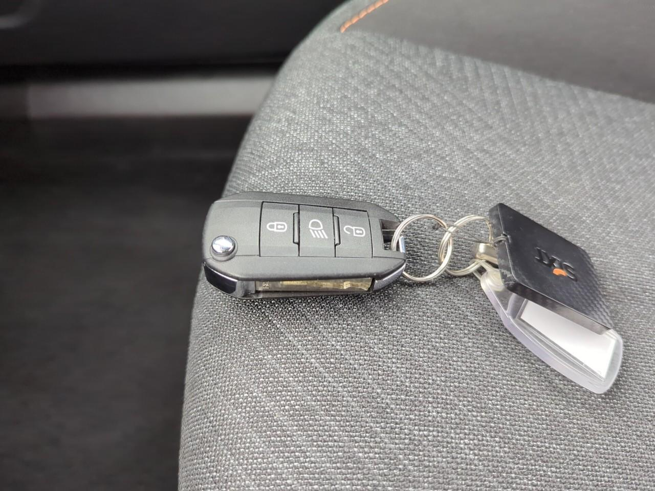 Peugeot 2008 100 s&s bvm6 style — photo 28