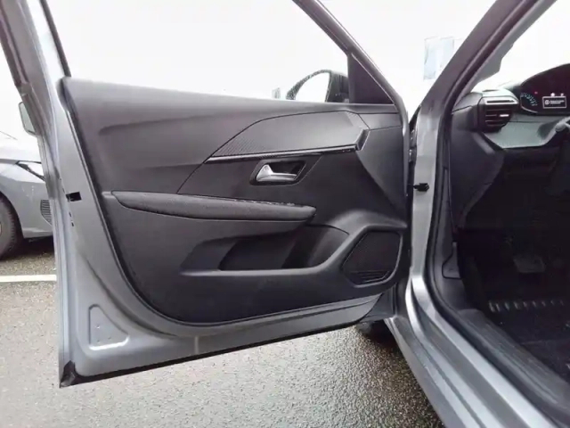 Peugeot 208 hybrid 110 ch e-dcs6 — photo 59