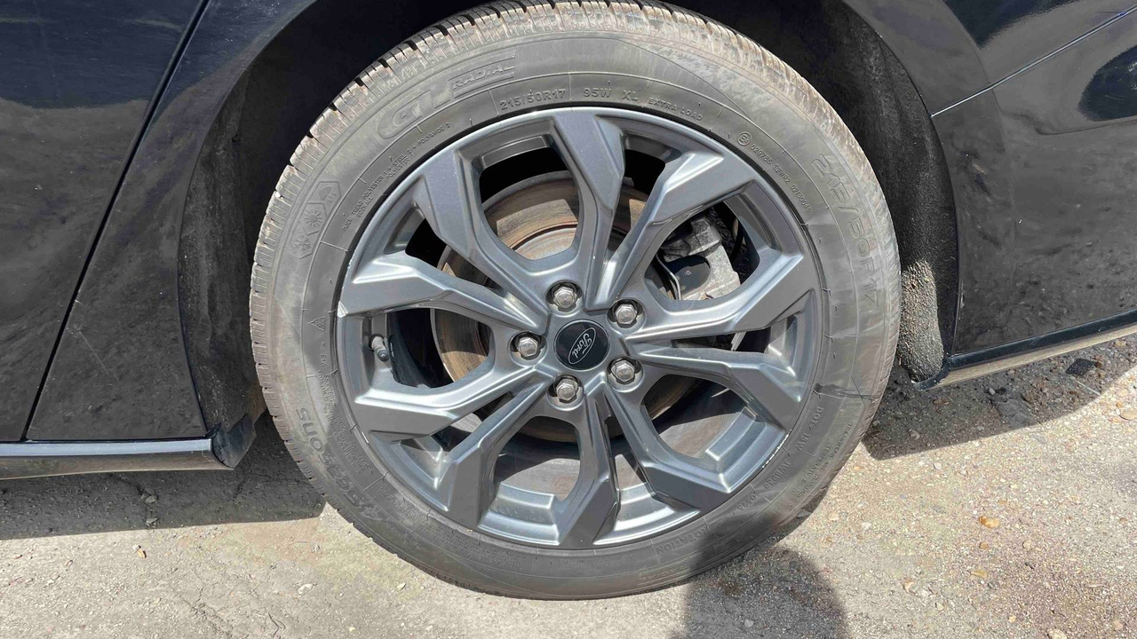 Ford Focus SW 1.0 EcoBoost 155 S&amp;S mHEV Powershift — photo 26