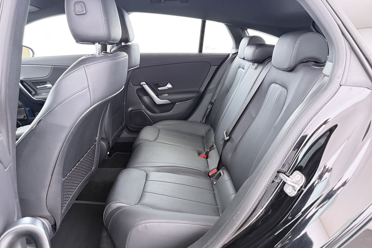 Mercedes CLA Shooting Brake — photo 23