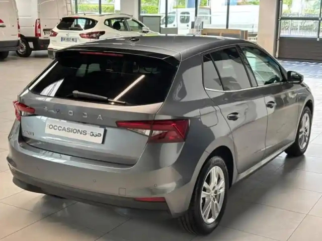 Skoda Fabia 1.0 tsi evo2 95ch limited edition — photo 5