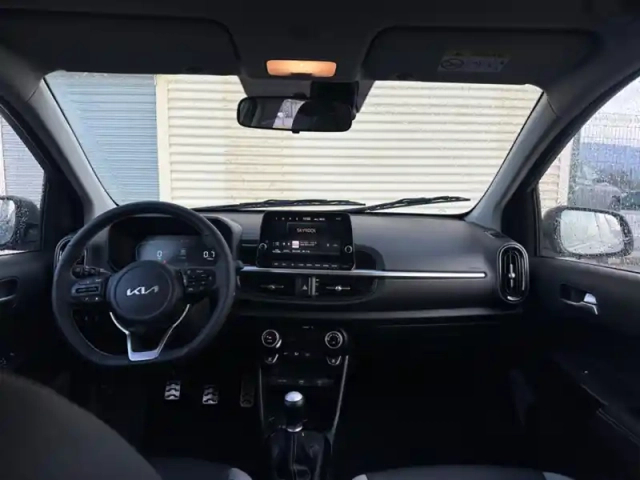 Kia Picanto gt line premium — photo 11