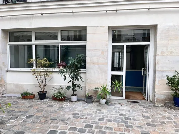 Bureaux 60 m²