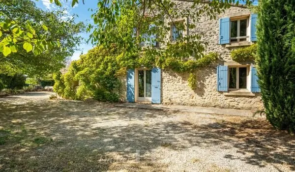 Maison 15 pièces 420 m²