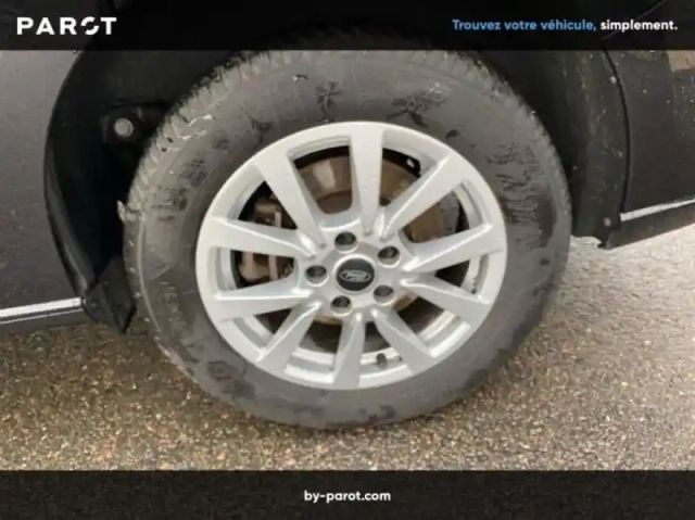 Ford Tourneo Connect 2.0 ecoblue 102ch titanium — photo 26