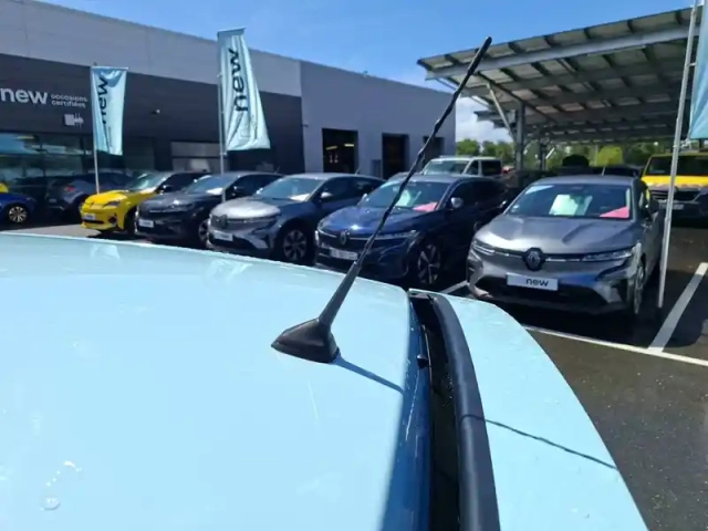 Renault Twingo iii achat intégral — photo 9
