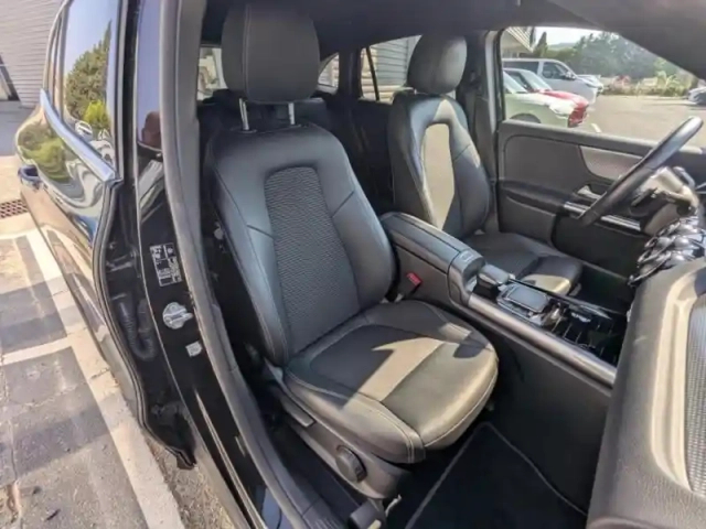 Mercedes Gla 200 d 150ch progressive line 8g-dct avec tva — photo 9