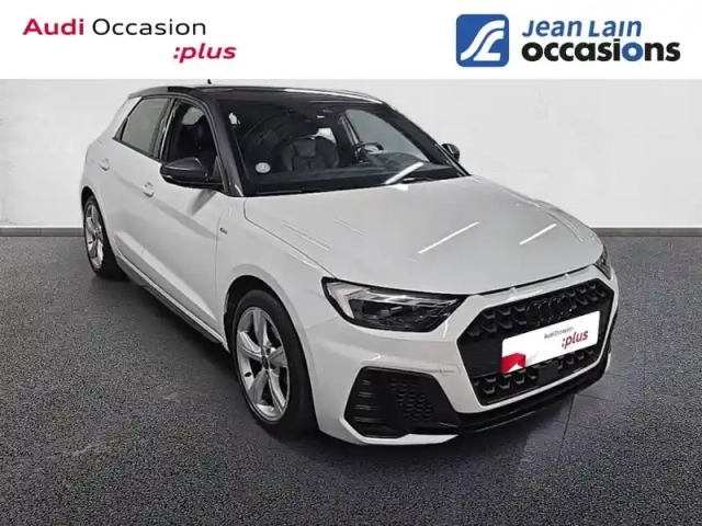 Audi A1 sportback 30 tfsi 110 ch s tronic 7 — photo 3