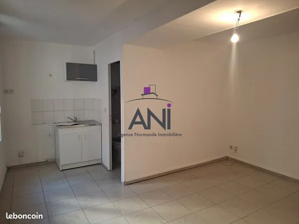 Studio 1 pièce 23 m²