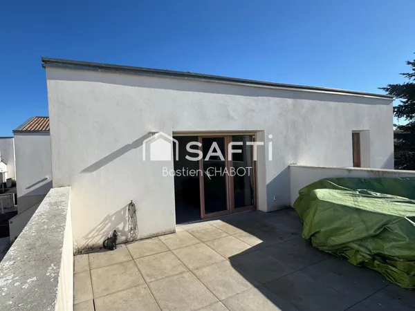 Appartement T3 de 68 m² avec un balcon de 18m2