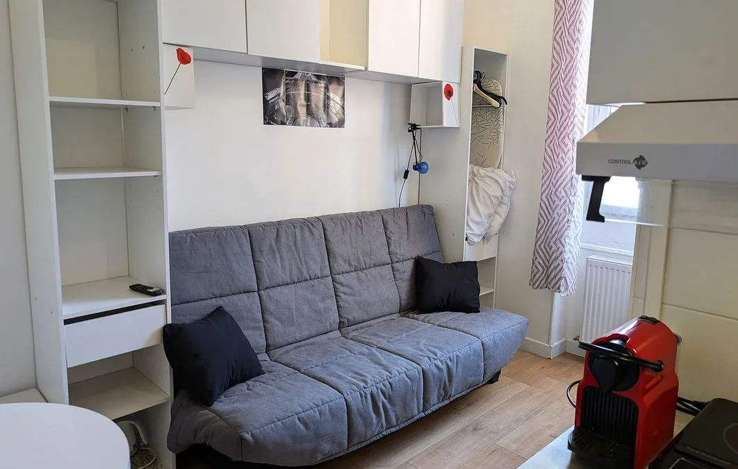 Photo 1