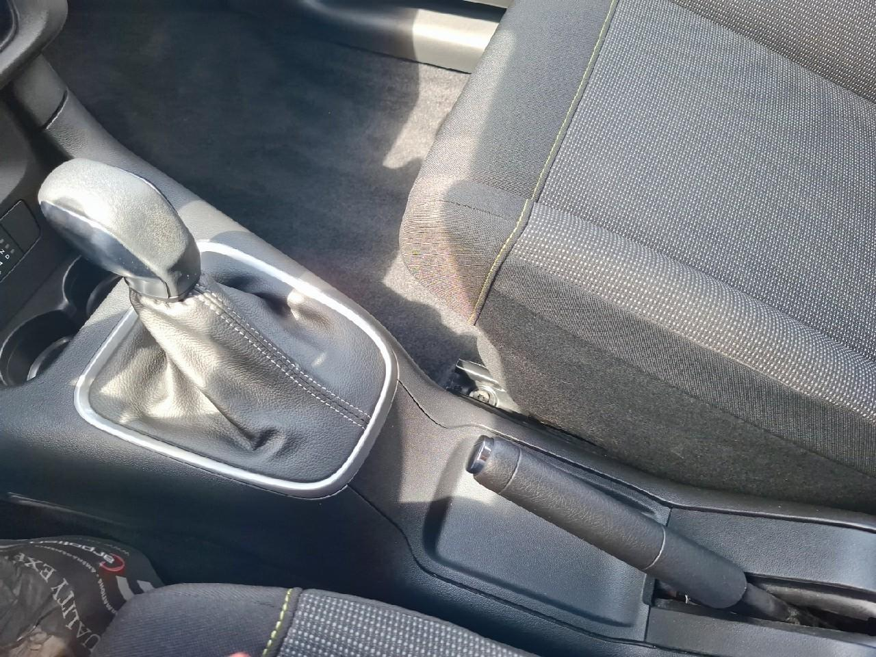 Citroën C3 1.2 puretech 110ch s&s max boite automatique — photo 22