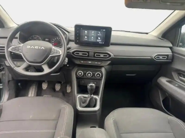 Dacia Sandero 1.0 tce 90ch journey — photo 5