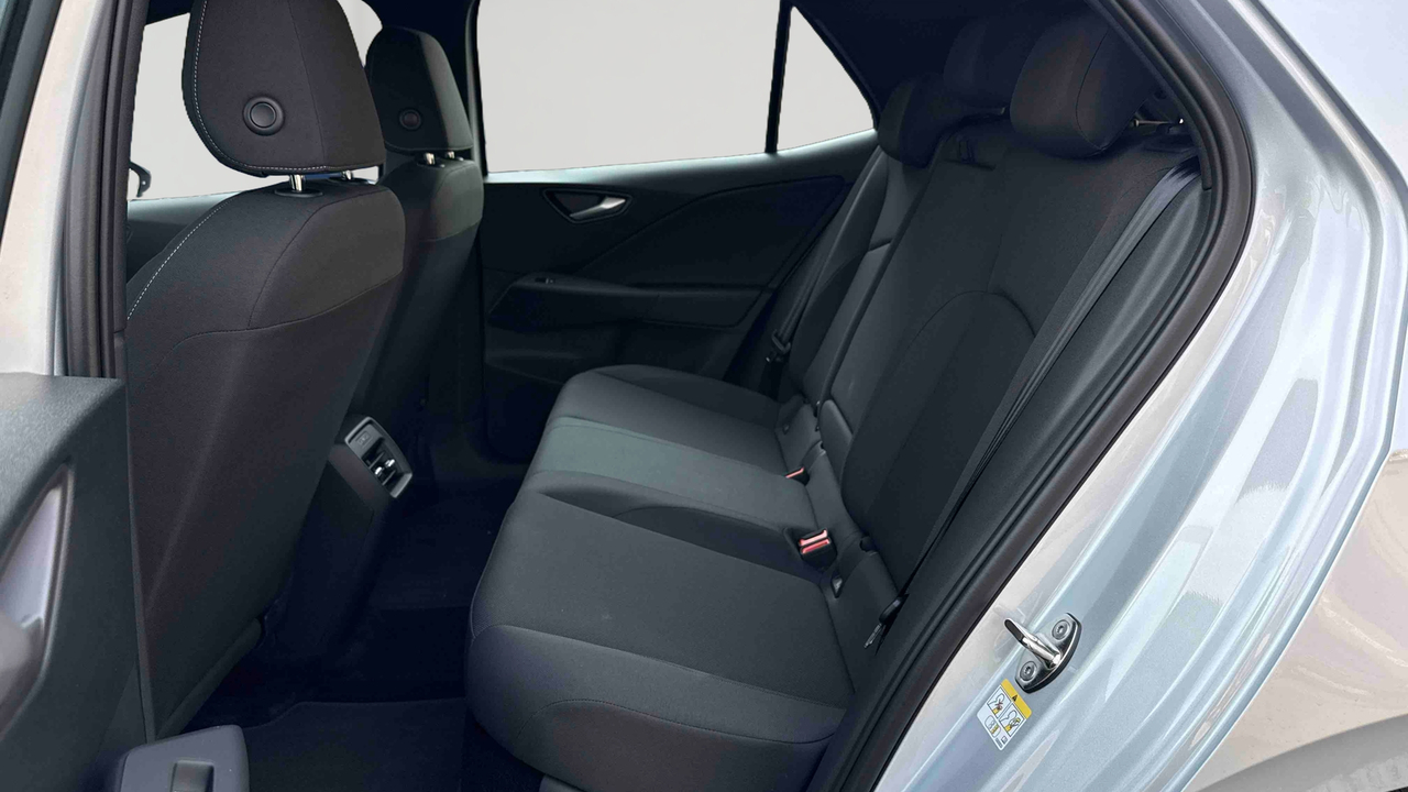 Volkswagen ID.3 Neo 50 kWh — photo 23